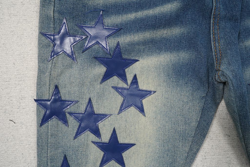 BLUE JEANS BLUE STARS