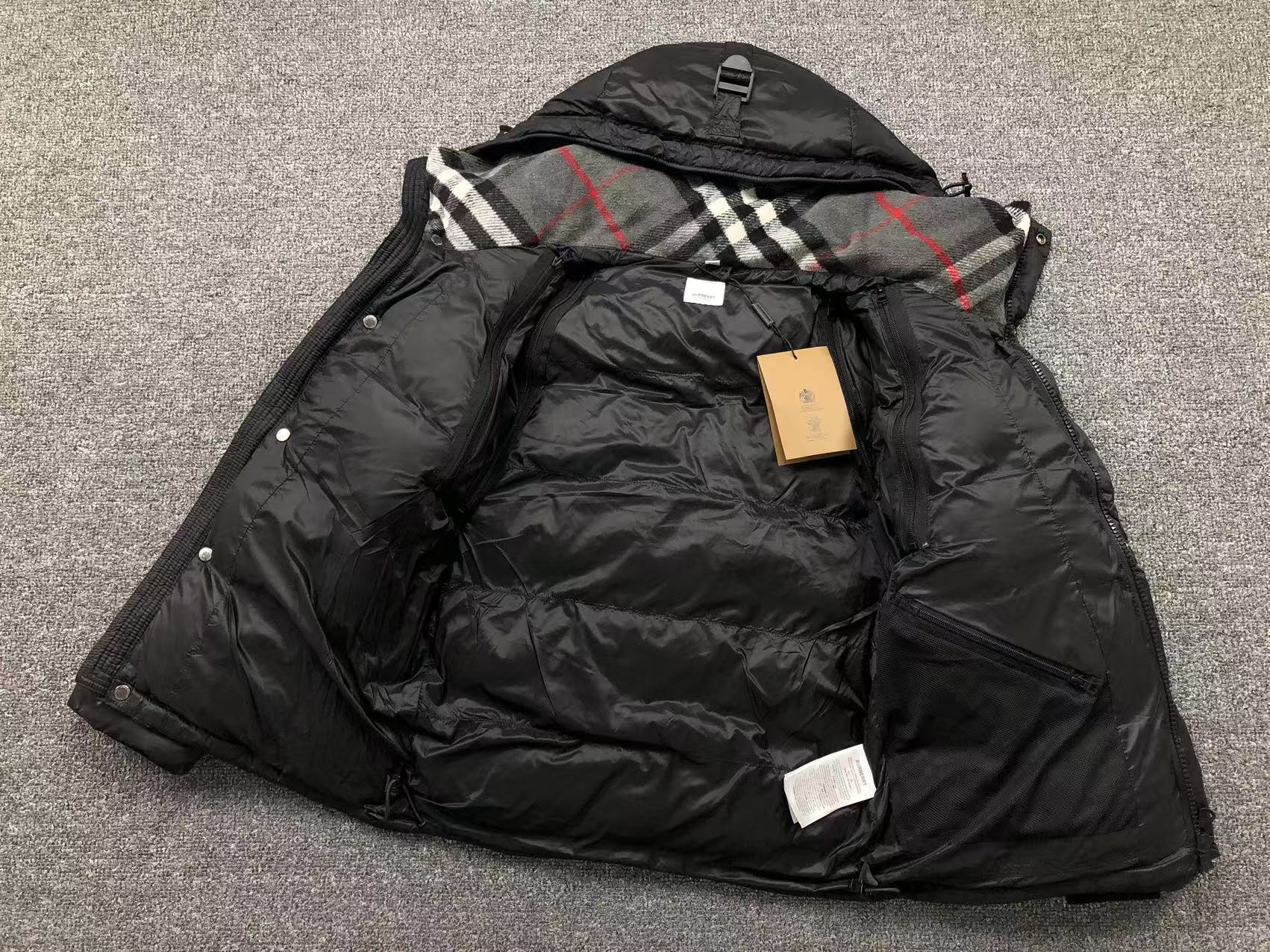 BRBERY Black Jacket Puffer
