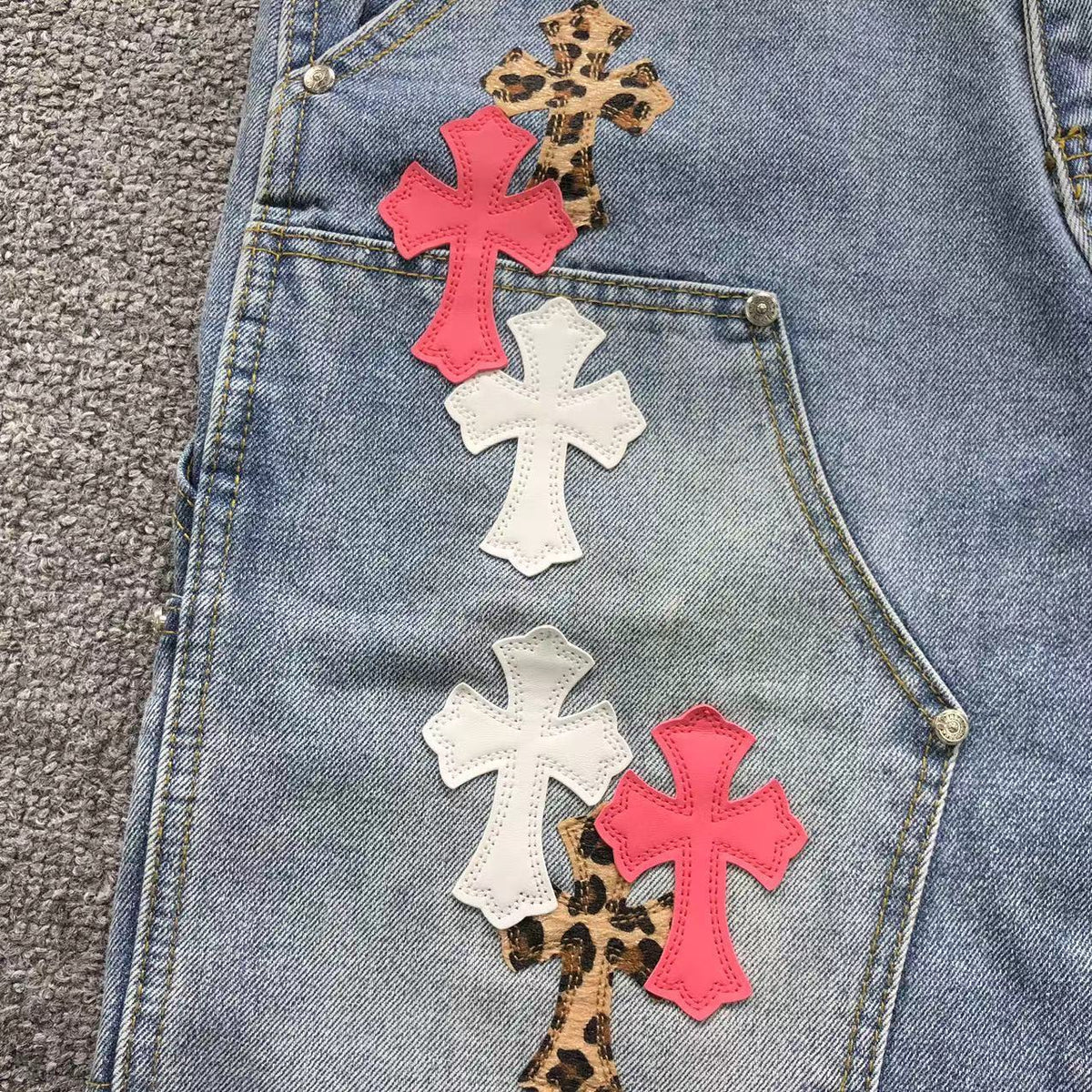 CHROME BLUE JEANS PINK WHITE CHEETAH CROSS