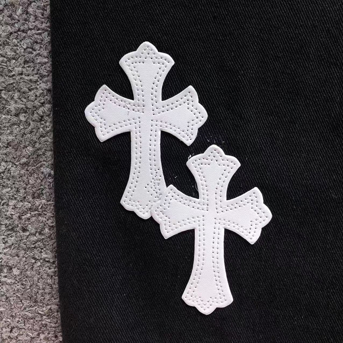 CHROME BLACK JEANS WHITE AND BLUE CROSS