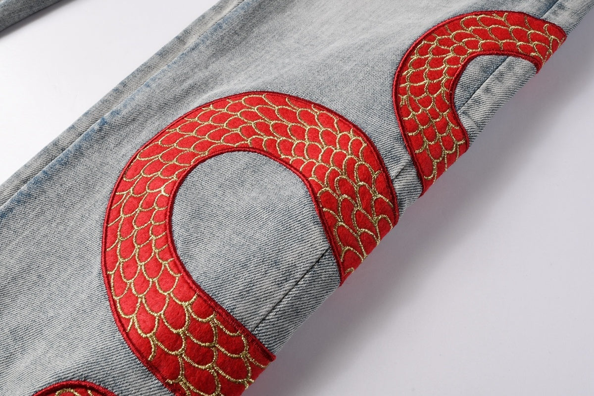 RED JEANS BLACK SNAKE