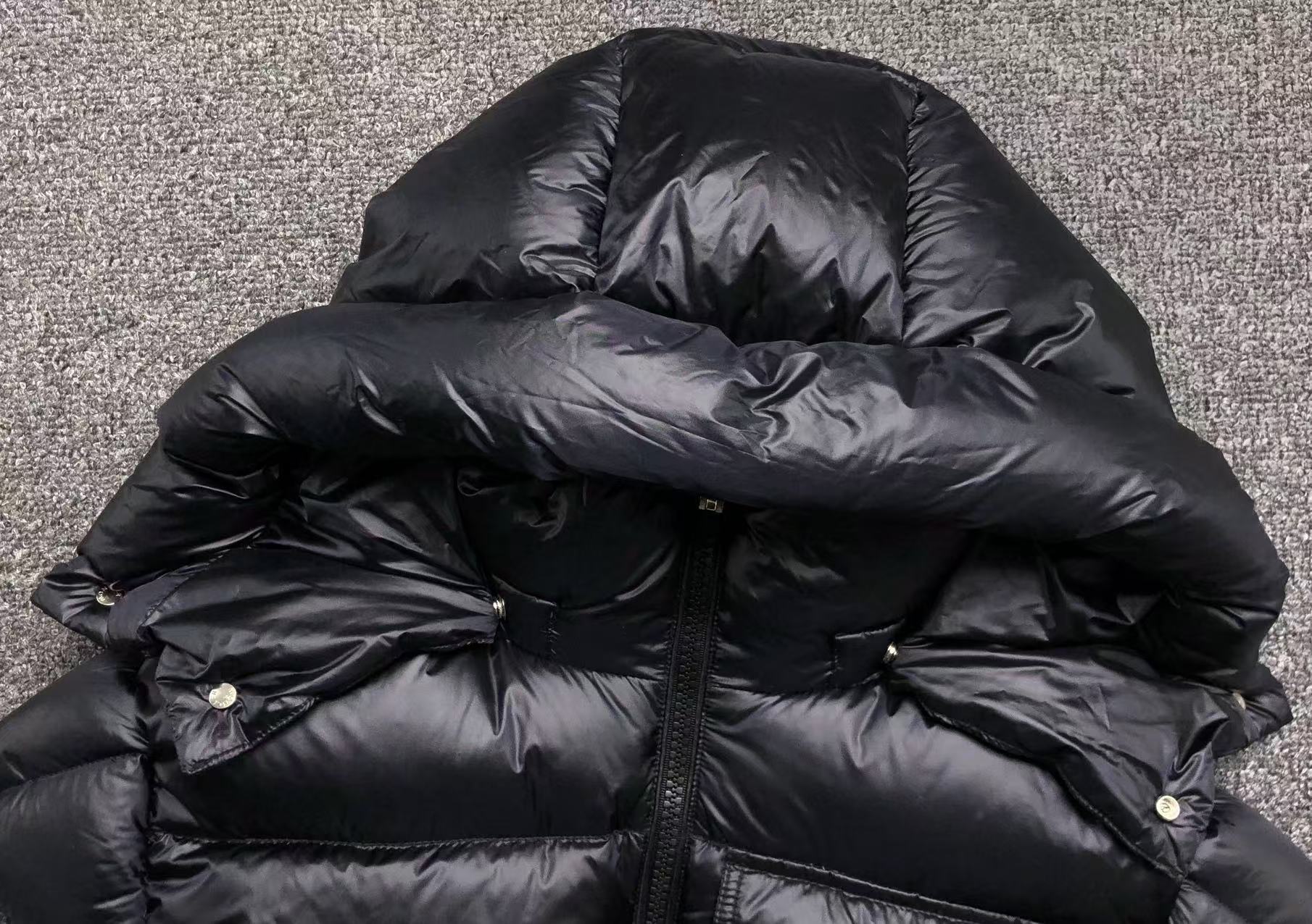 MNCLR Black Jacket Puffer Line