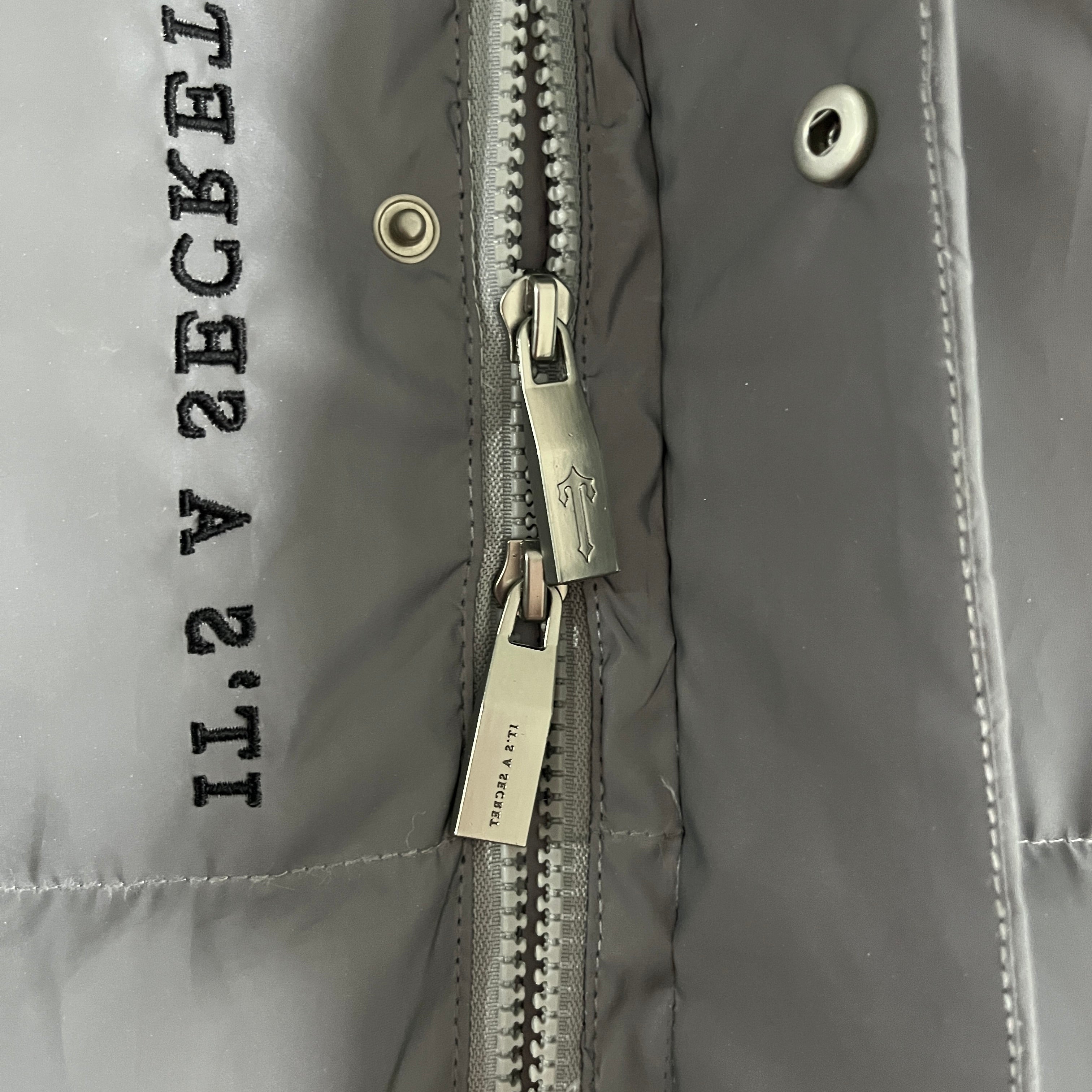 Reflective T Cropped Womens Detachable Puffer