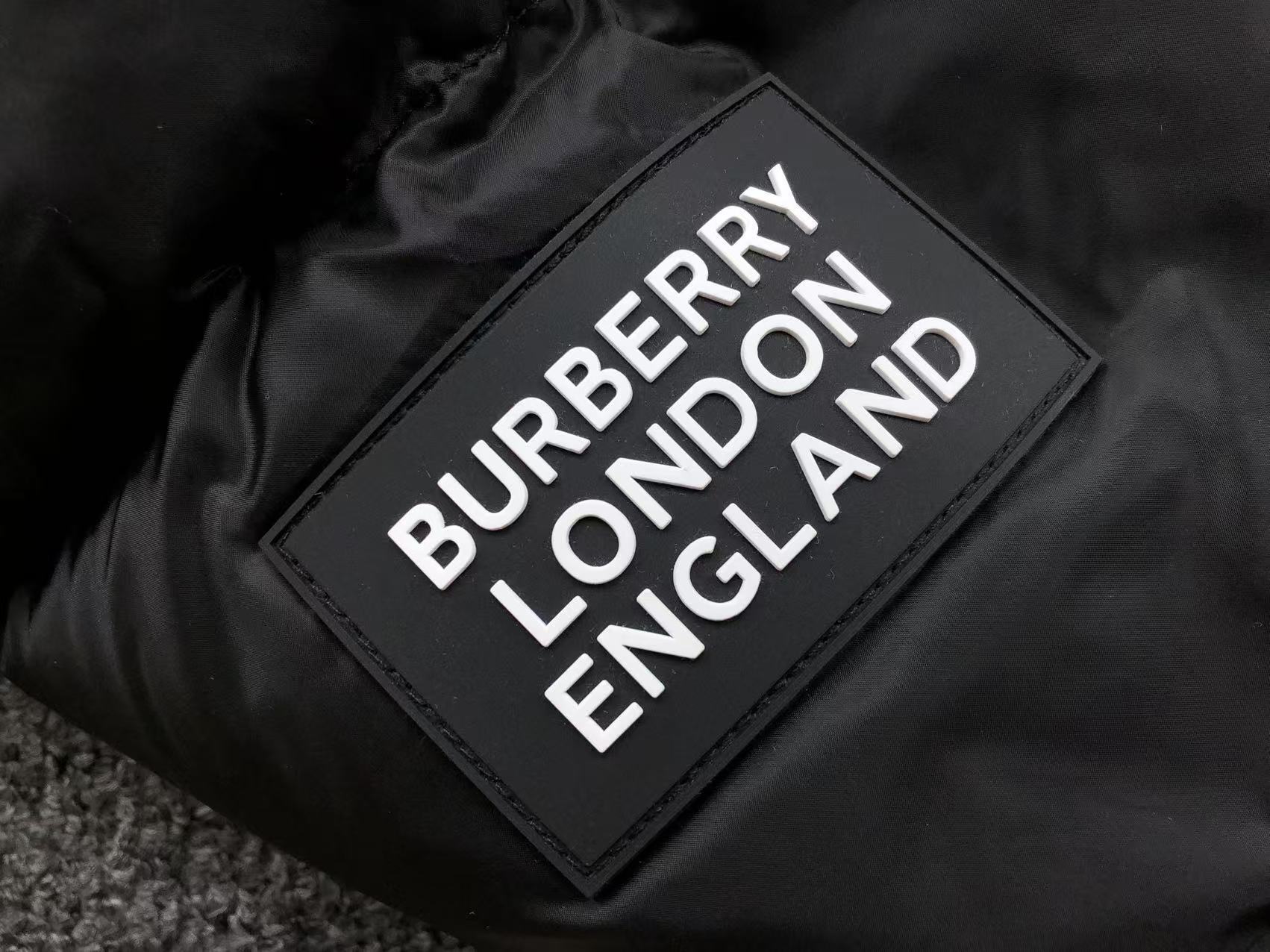 BRBERY Black Jacket Puffer