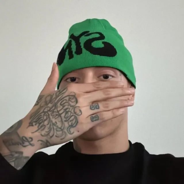 Syna world Reversable Beanie - Green/Black (with original packaging bag)