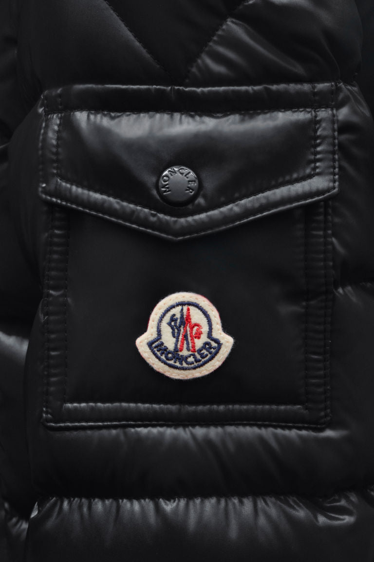 MNCLR black jacket puffer