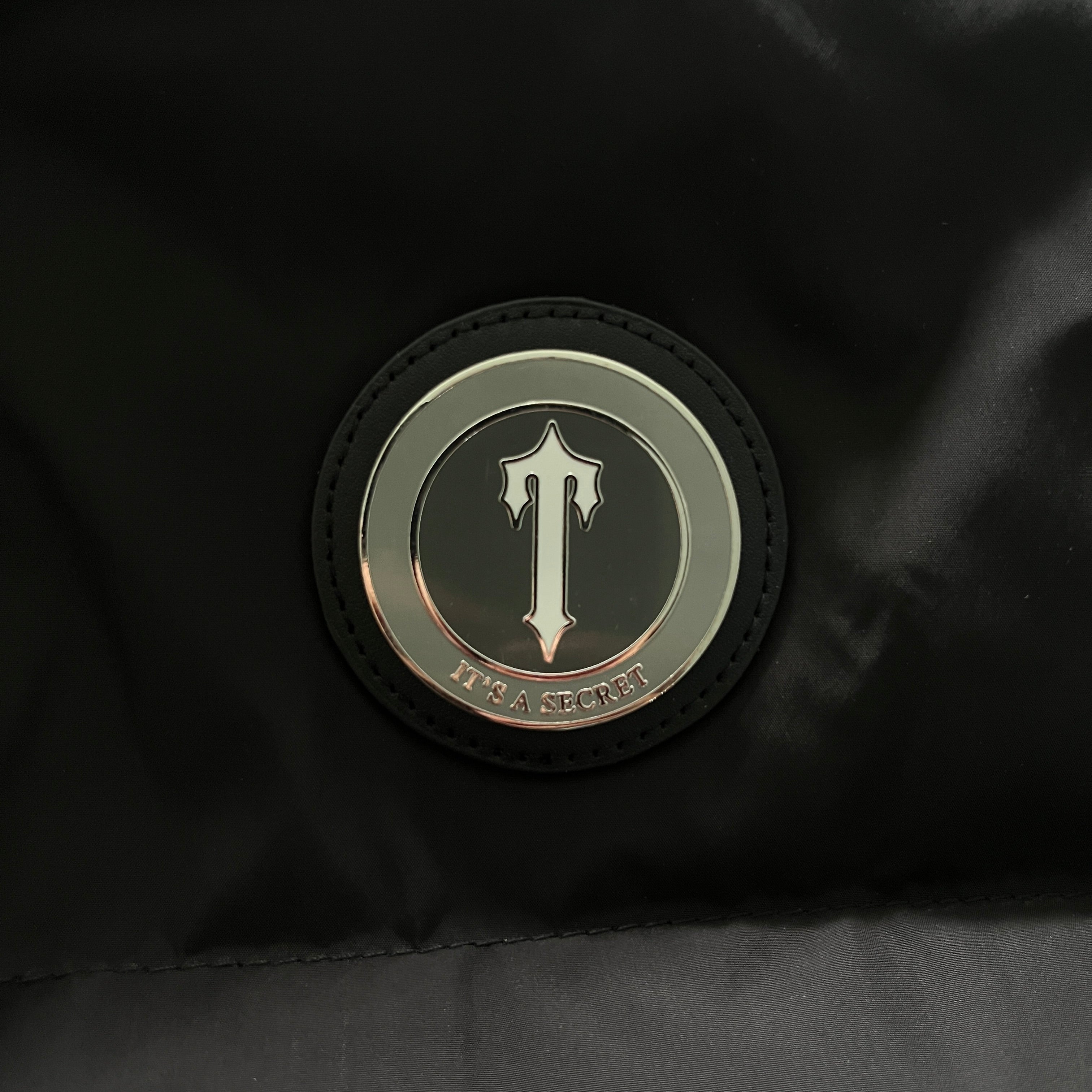 Black T Cropped Womens Detachable Puffer