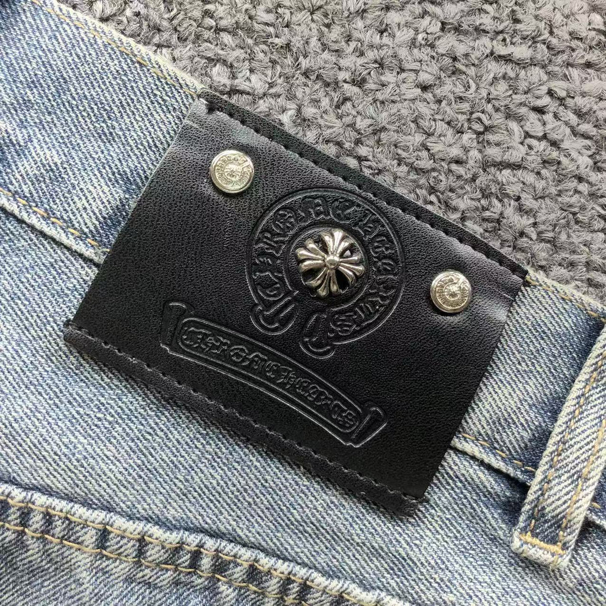 CHROME GREY JEANS BLACK WHITE CROSS