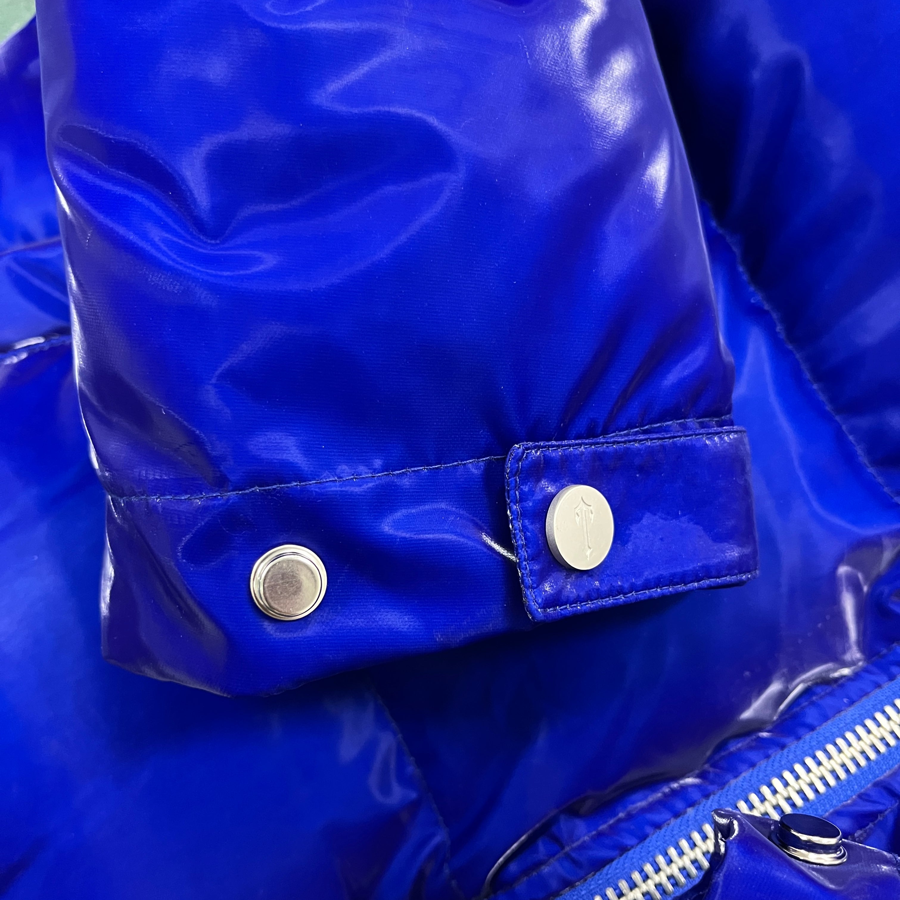Shiny Blue T Detachable Puffer (NEW SEASON)