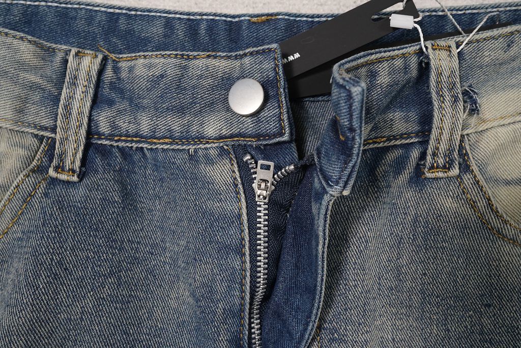 AMlRI BLUE/GREY JEANS RED PATCHS