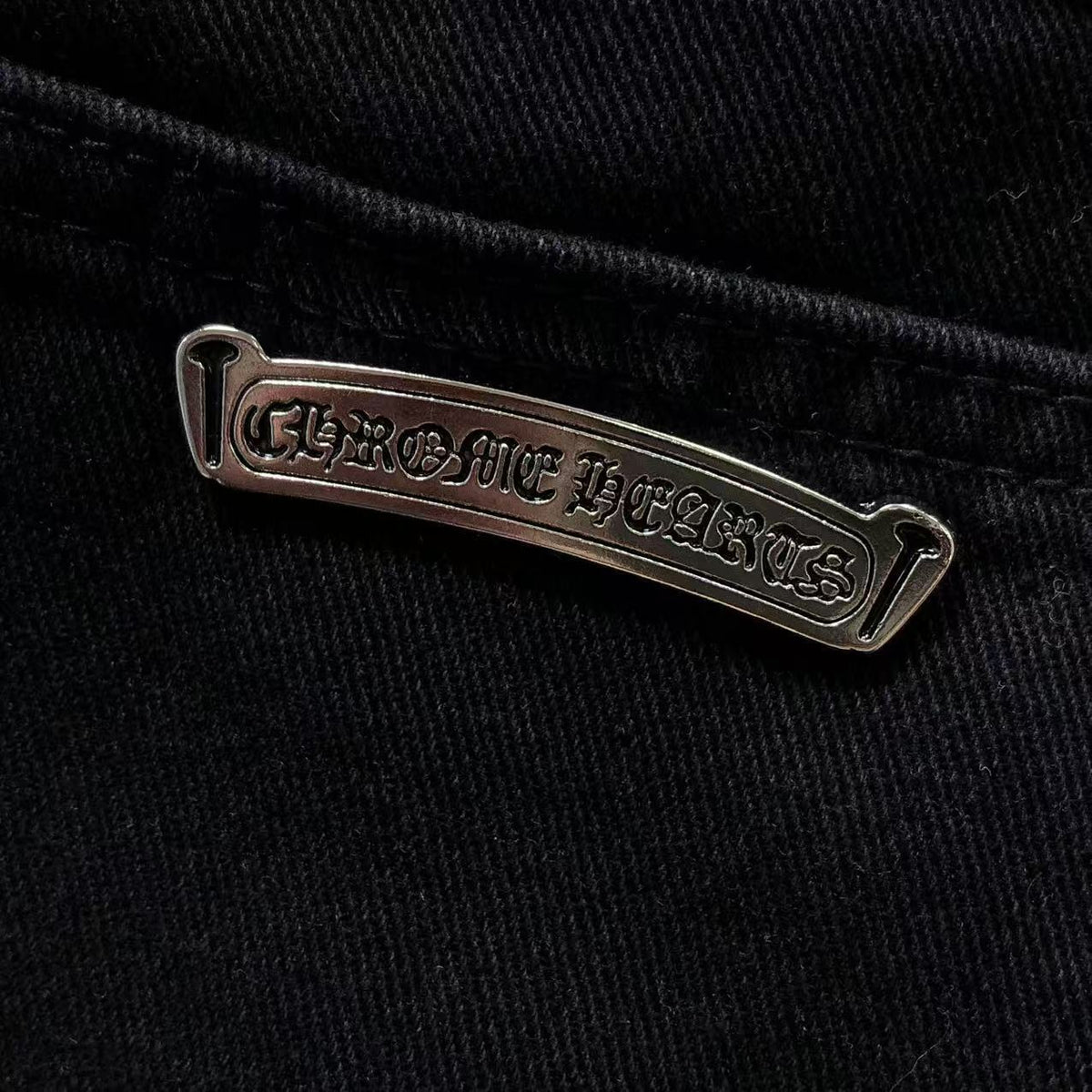 CHROME BLACK JEANS WHITE AND BLUE CROSS