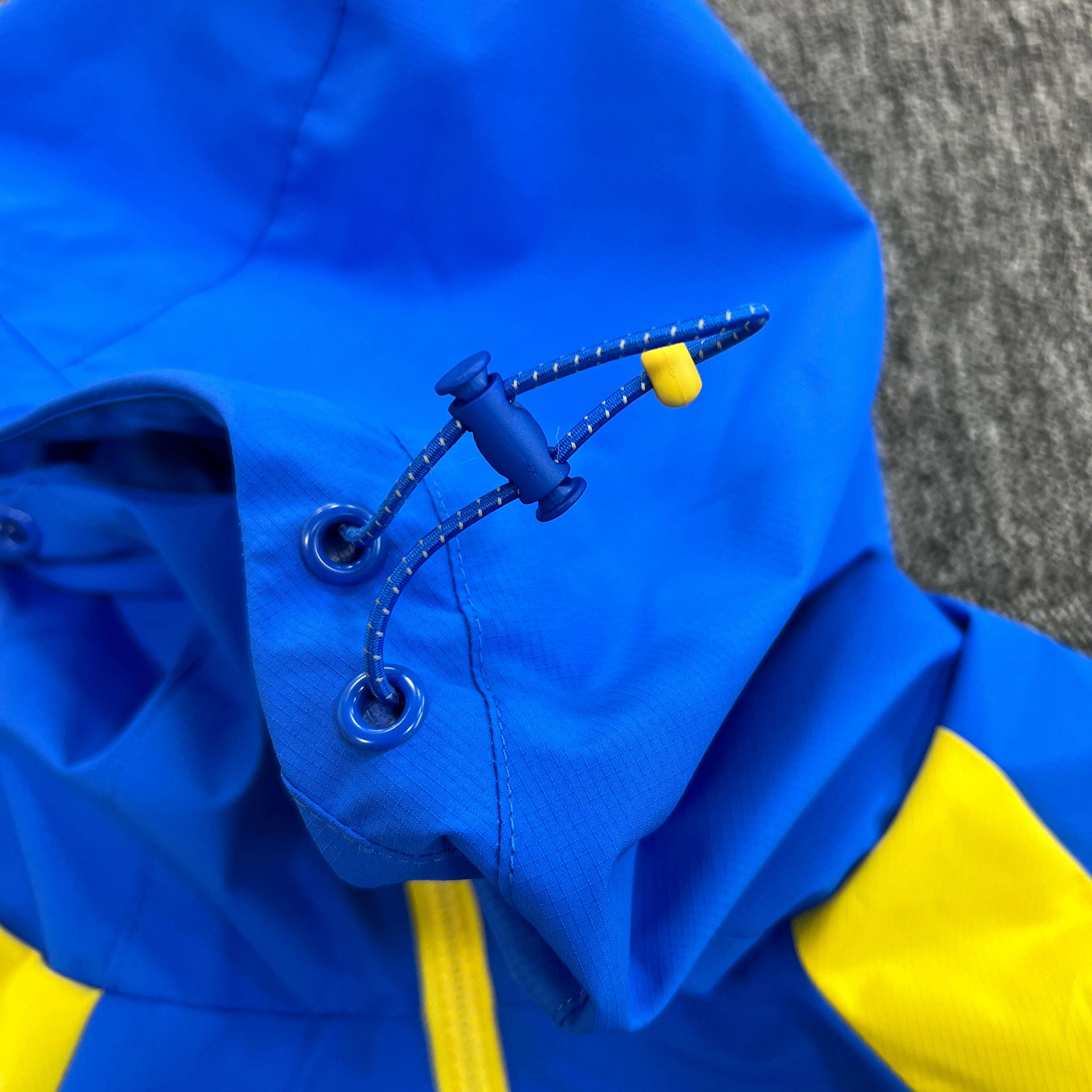 SYNA VORTEX TRACK TOP- BLUE & YELLOW