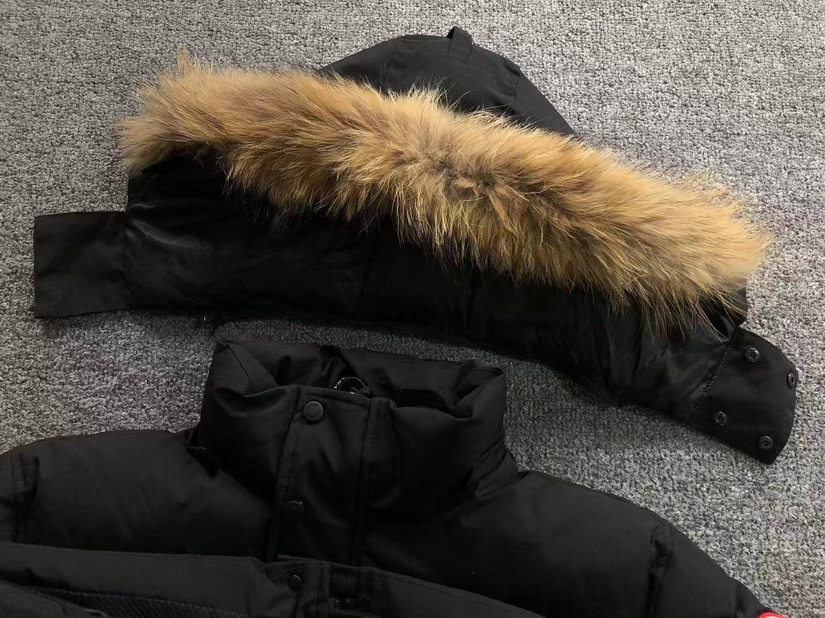 BLACK CG WYNDHAM PARKA DOWN JACKET- BLACK BADGE