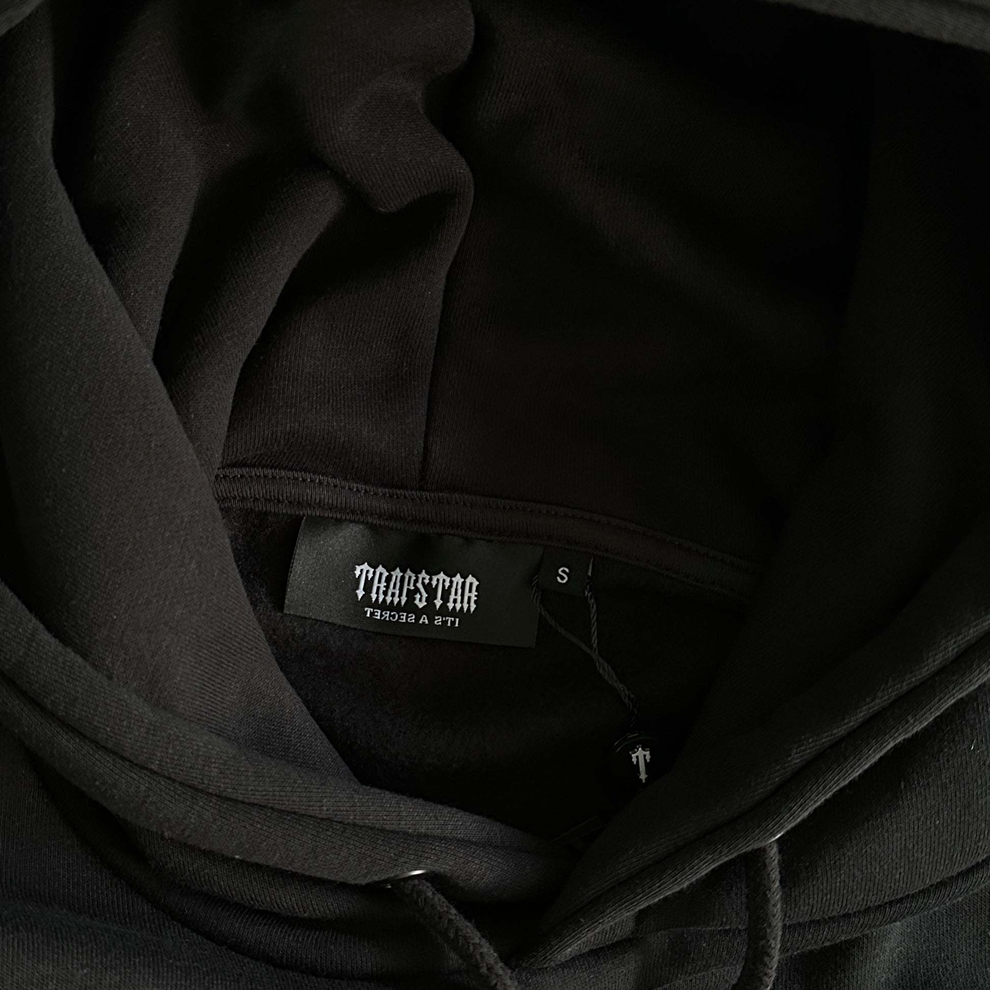 Trapstar Irongate Arch Gel Tracksuit - Black/white